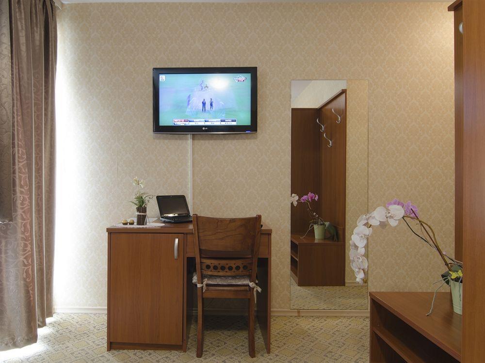 Hotel Villa Harmony - Free Parking Sarajevo Exterior photo